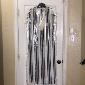 🌺🌺Tory Burch🌺🌺
Awning-Stripe Caftan Dress